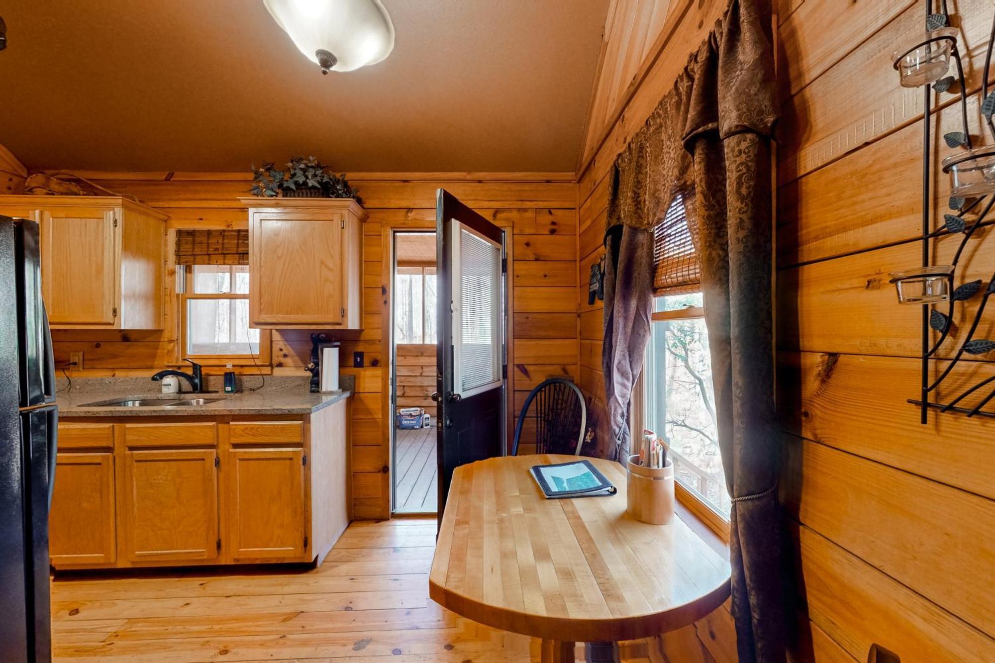 Lazy Bear Cabin Sautee Nacoochee Екстер'єр фото